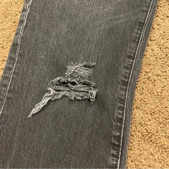 Abercrombie & Fitch Langdon Slim Distressed Jeans - Picture 4 of 7